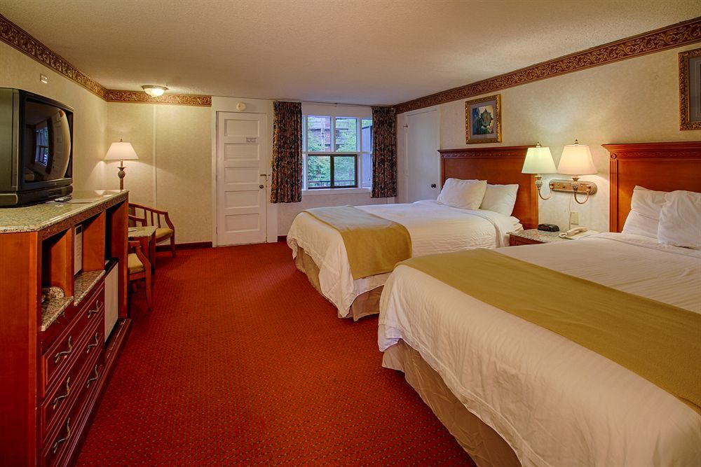 River Edge Inn Гетлинбург Екстериор снимка
