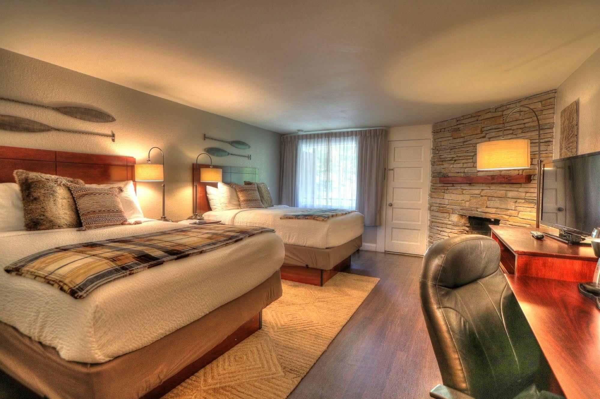 River Edge Inn Гетлинбург Екстериор снимка