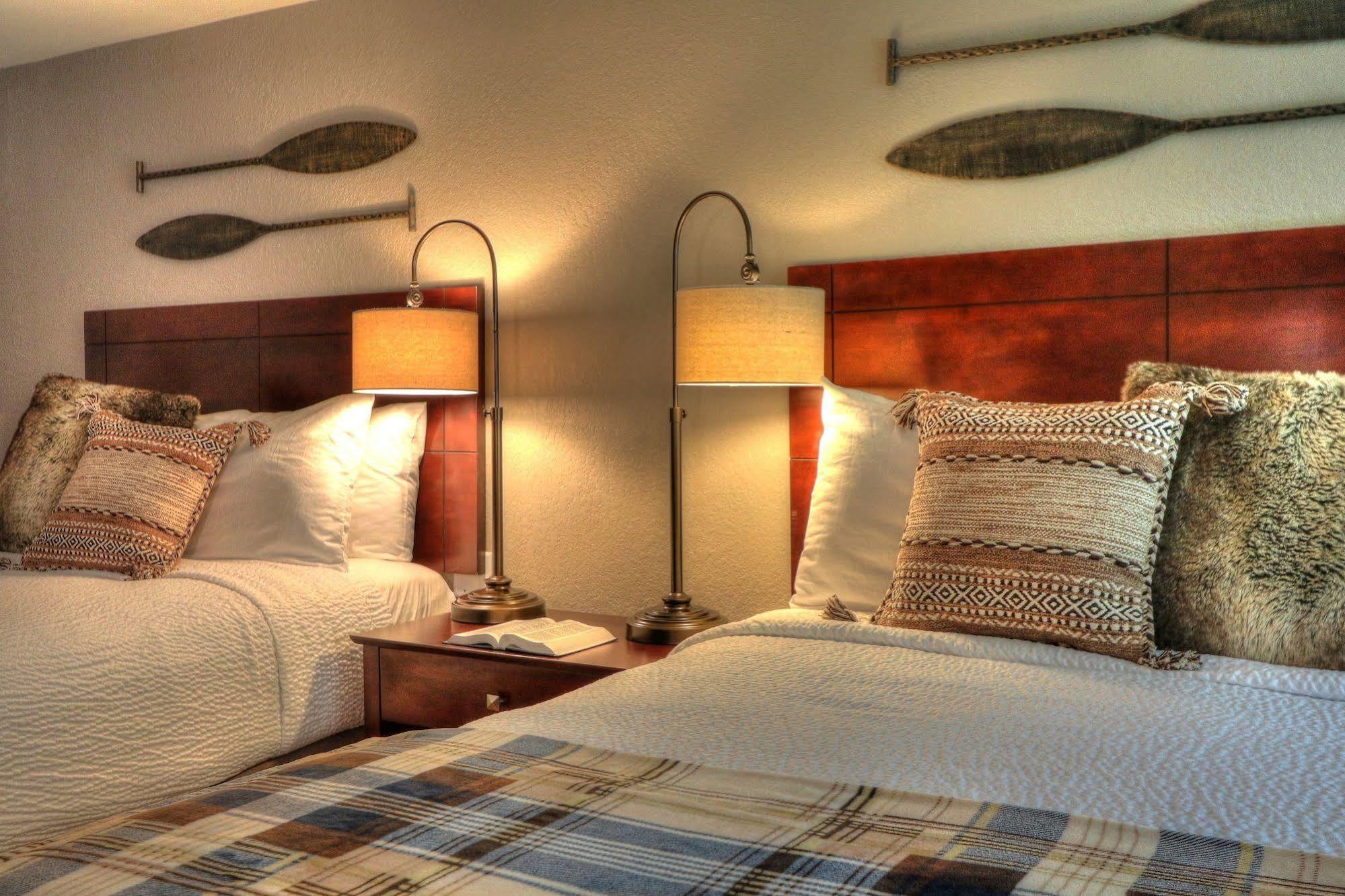 River Edge Inn Гетлинбург Екстериор снимка