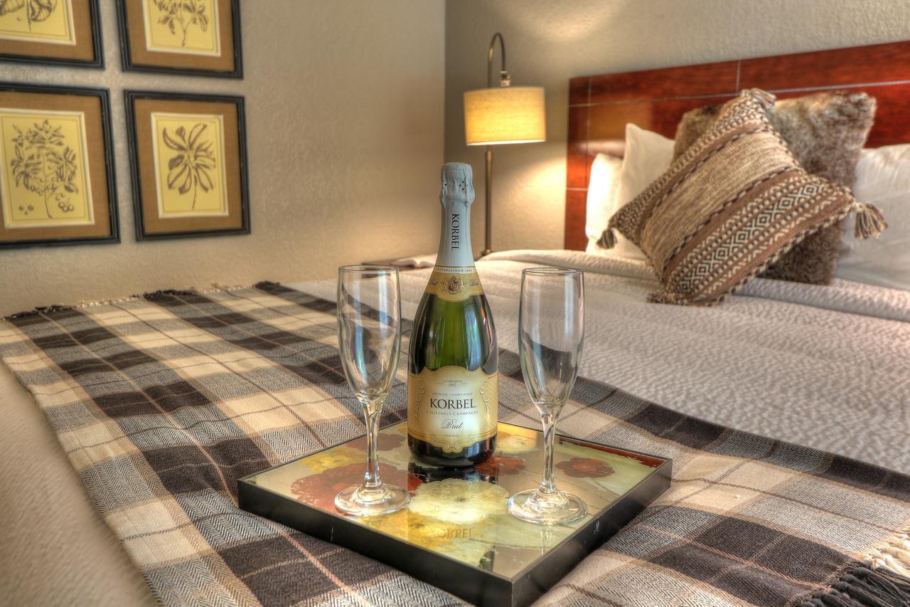 River Edge Inn Гетлинбург Екстериор снимка