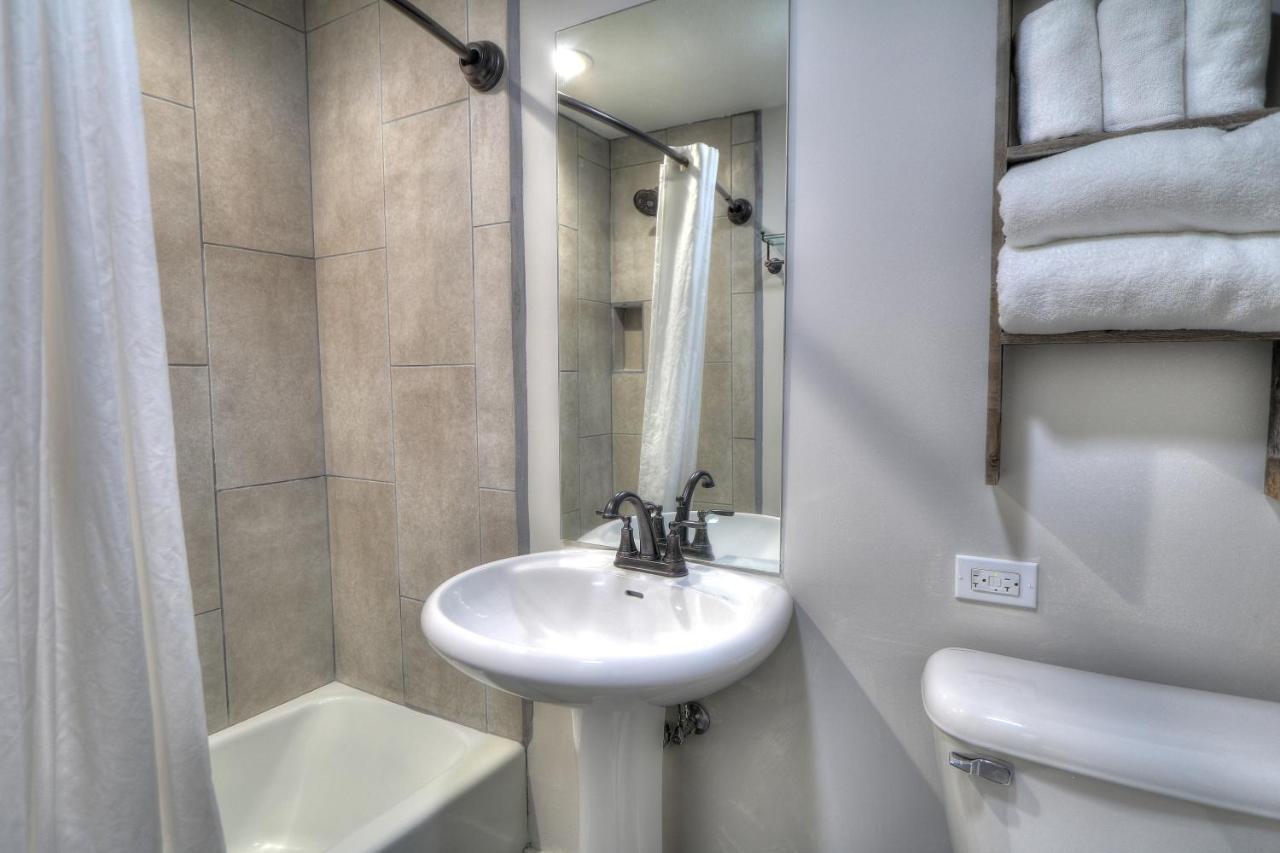 River Edge Inn Гетлинбург Екстериор снимка
