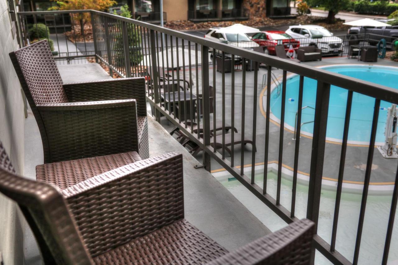 River Edge Inn Гетлинбург Екстериор снимка