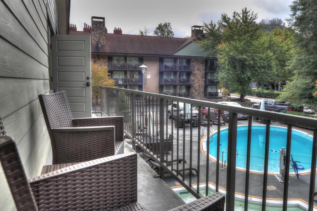 River Edge Inn Гетлинбург Екстериор снимка