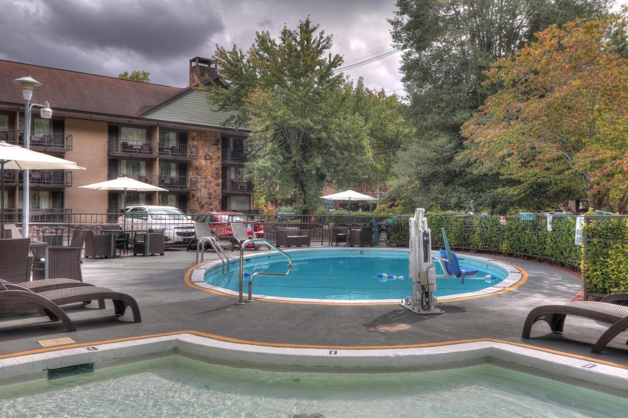 River Edge Inn Гетлинбург Екстериор снимка